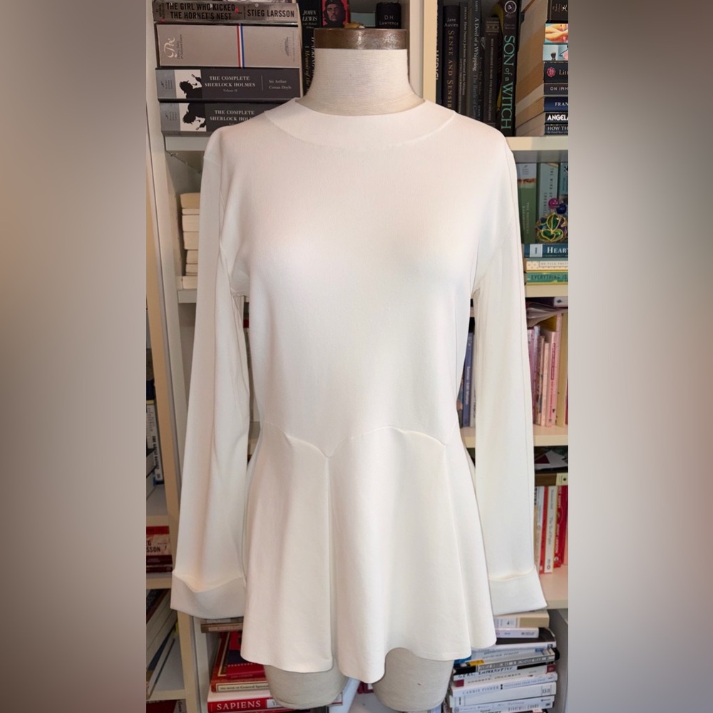 Akris Punto White Knit Peplum Top Blouse